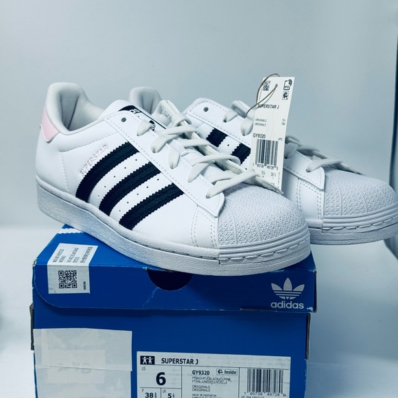 NEW Adidas Superstar J Original White Black Pink Women’s Size 6 In Box - Picture 3 of 8